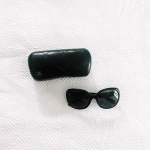 Chanel Sunglasses Style 5184 in Black